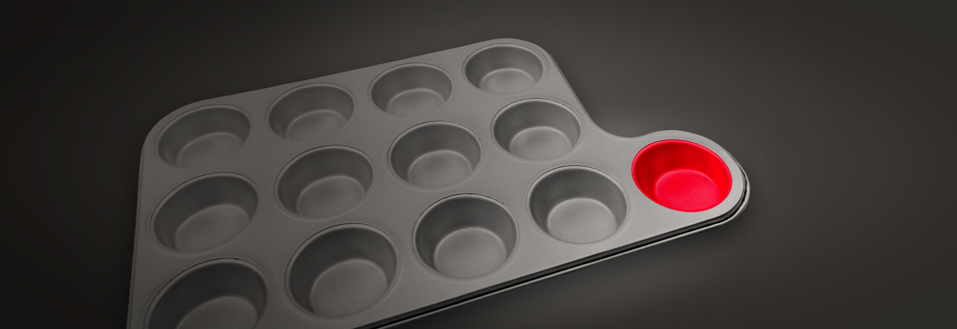 baking sheet with 13 slots